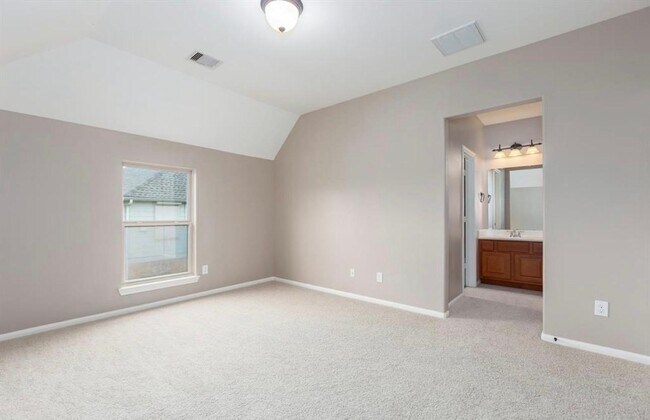 Building Photo - 2207 Bayou Cove Ln
