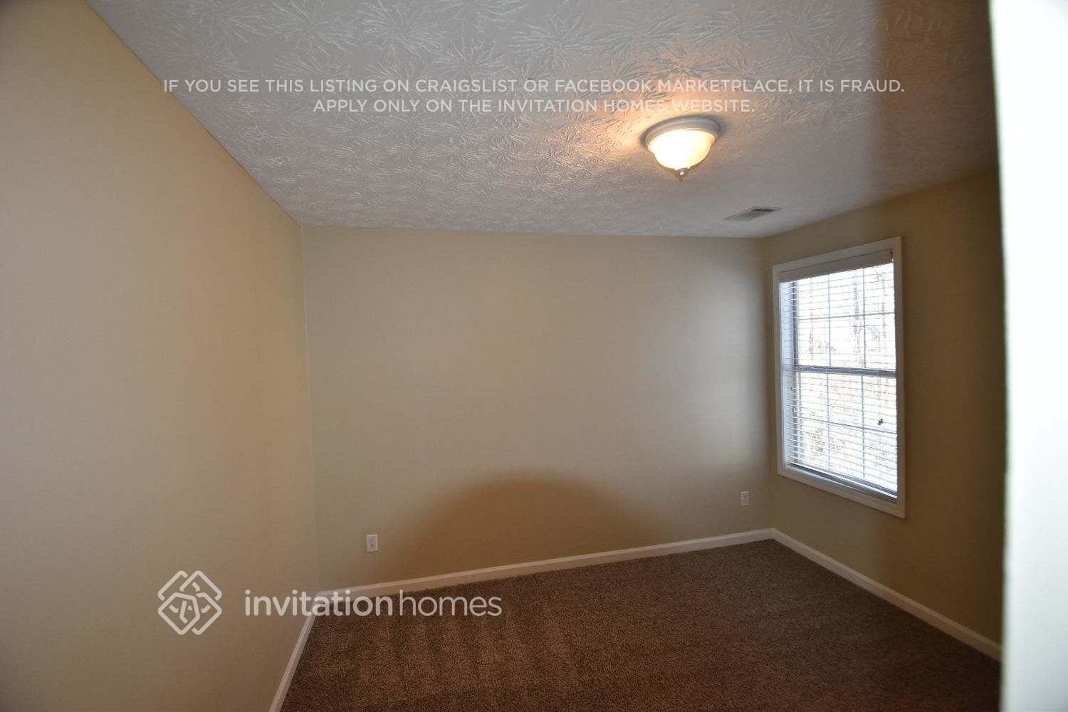 Building Photo - 2624 Sterling Dr NW