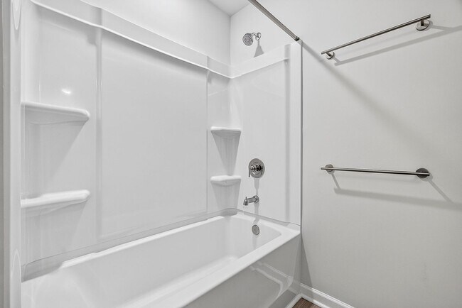 Building Photo - 5214 New Palm Ct
