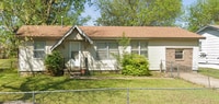 Building Photo - Charming 3-bedroom house