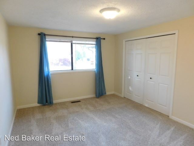 Building Photo - 3 br, 2 bath House - 3678 Silverstone Dr NE