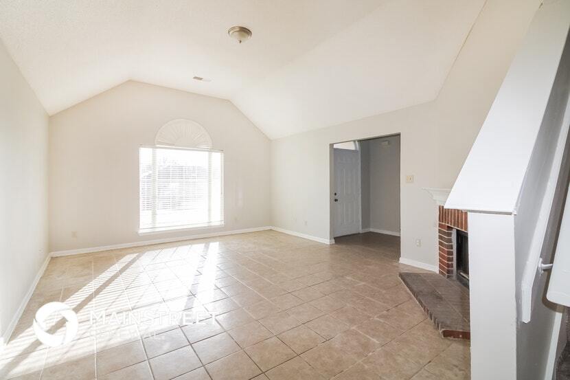 Building Photo - 4377 Cleopatra Dr