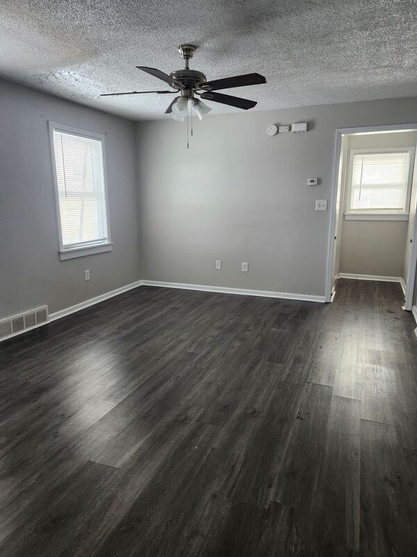 Building Photo - 1720 S Sterling Ave