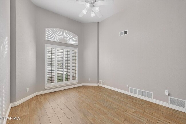 Building Photo - 1365 Desert Canyon Dr