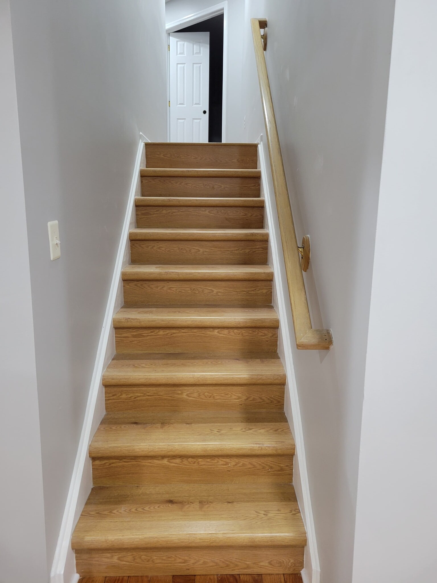 Stairs to 2nd Floor - 103 Rip Van Dam Ct