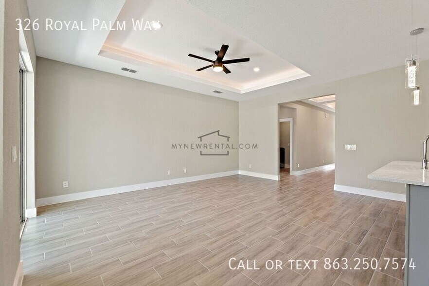 Building Photo - 326 Royal Palm Wy
