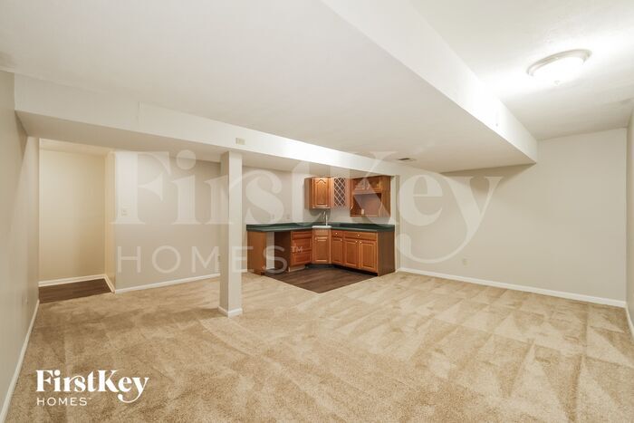 Building Photo - 16110 Spring Valley Rd