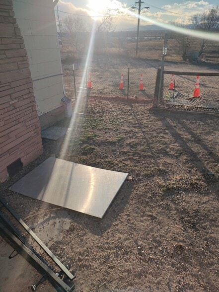 Building Photo - 7111 E 96th Ave