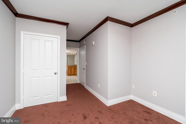 Building Photo - 414 Water St