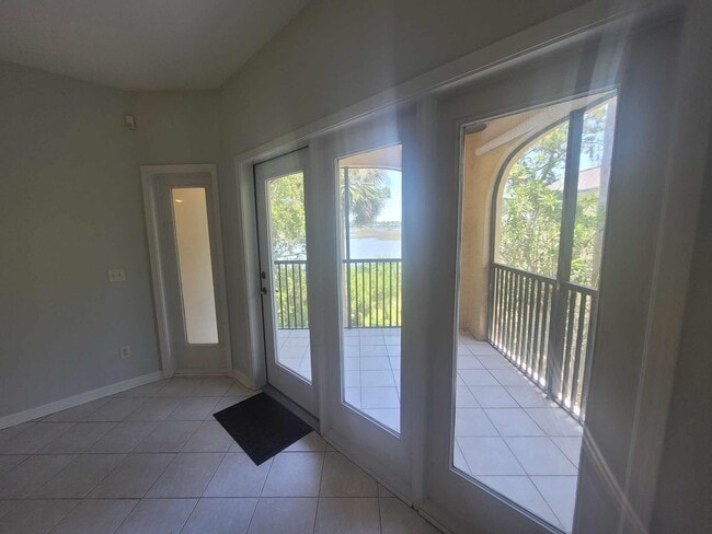 Building Photo - 2431 Vista Cove Rd