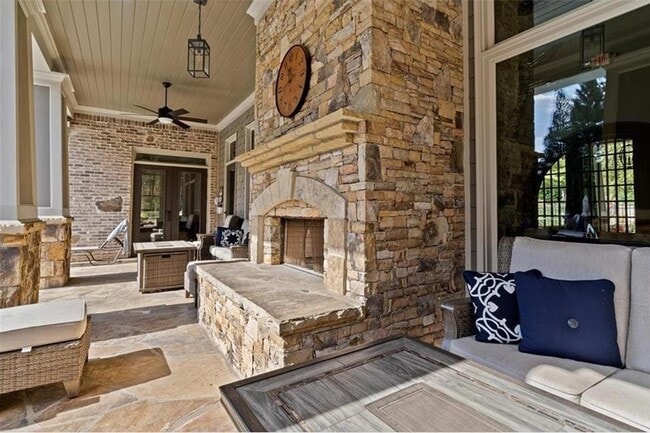 Building Photo - 716 Stickley Oak Way