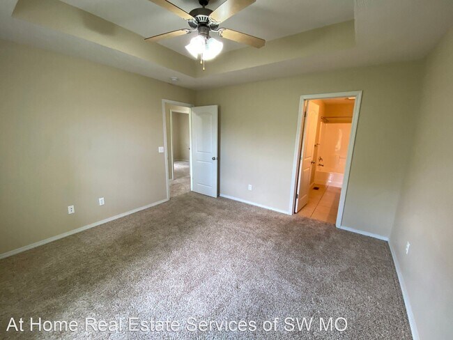 Building Photo - 3 br, 2 bath House - 3124 W Golden Valley