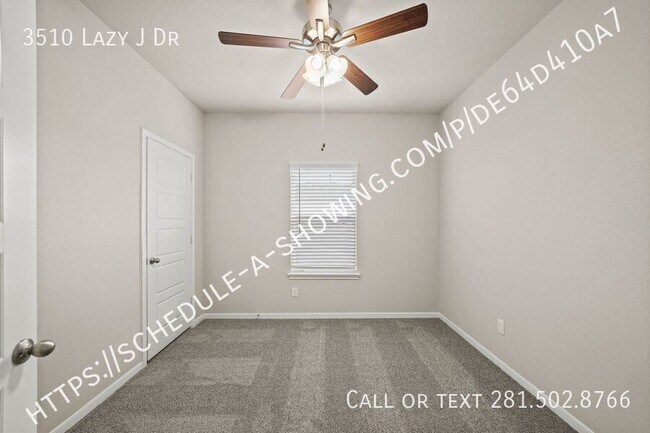 Building Photo - 3510 Jay Dr