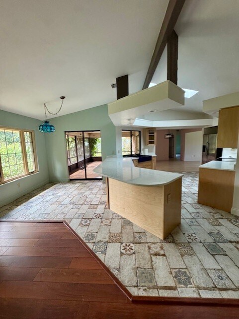 Building Photo - 156 Live Oak Ct