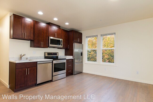 Primary Photo - 616 N 48th St