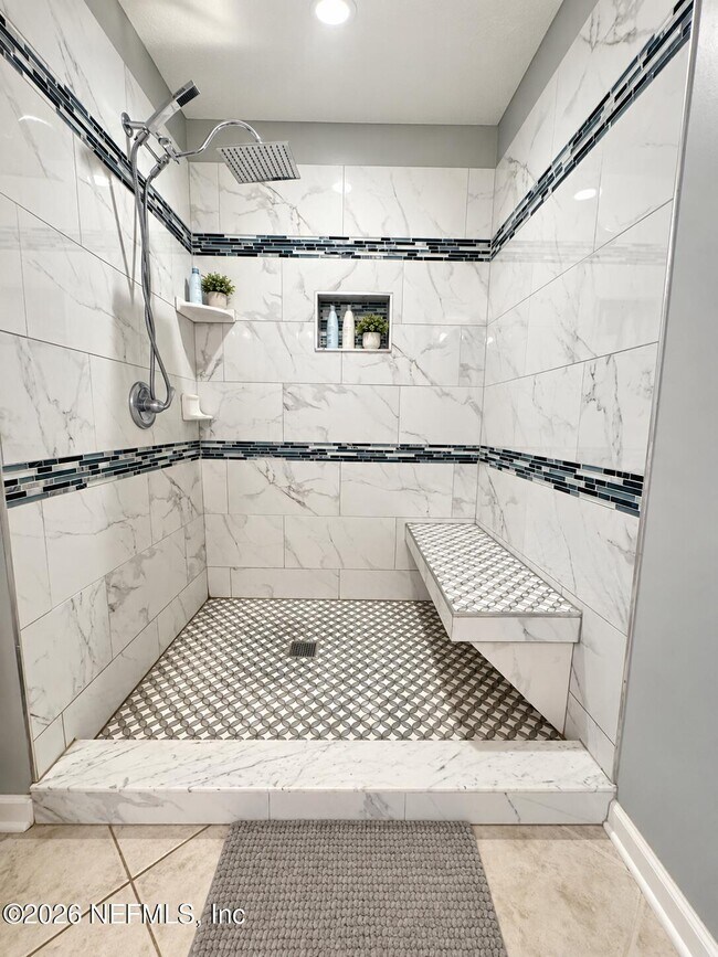 Building Photo - 35 Jardin De Mer Pl