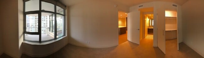 Building Photo - Insignia View - 2 Bedroom / 1.75 Bath w/ O...