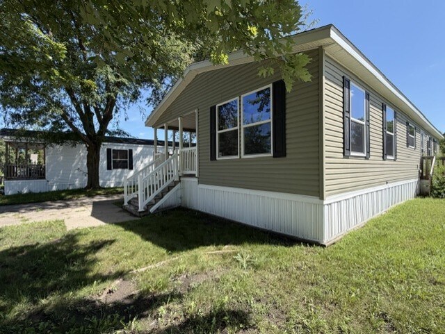 Building Photo - 2231 Windover Dr