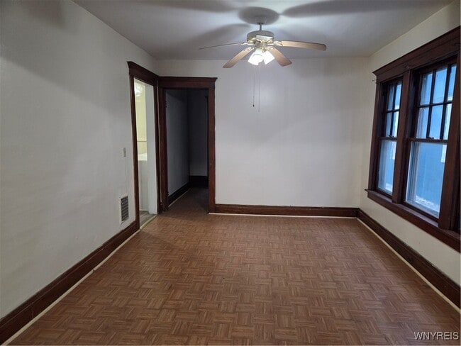 Building Photo - 168 Rodney Ave