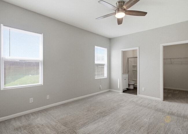 Building Photo - 5625 Pearl Mdw