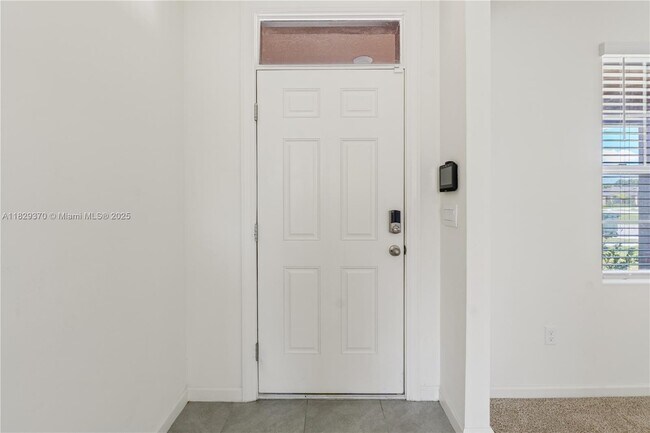 Building Photo - 5305 Fantasy Dr