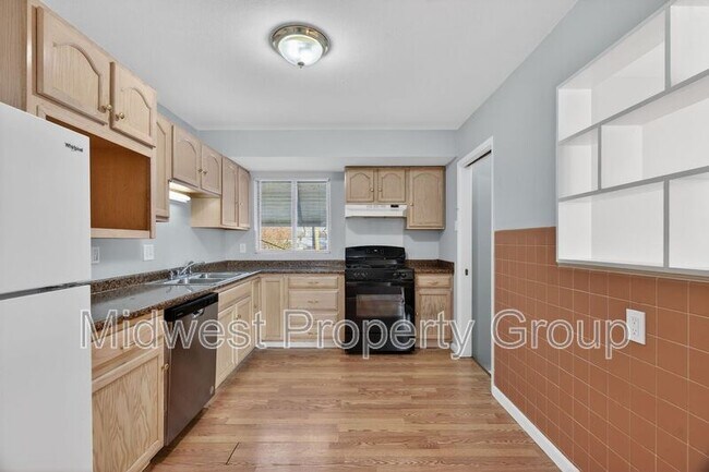 Building Photo - 10406 Hobkirk Dr