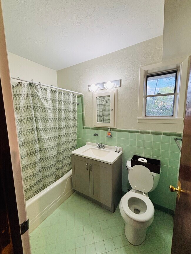 Building Photo - 4901 Timber Ln