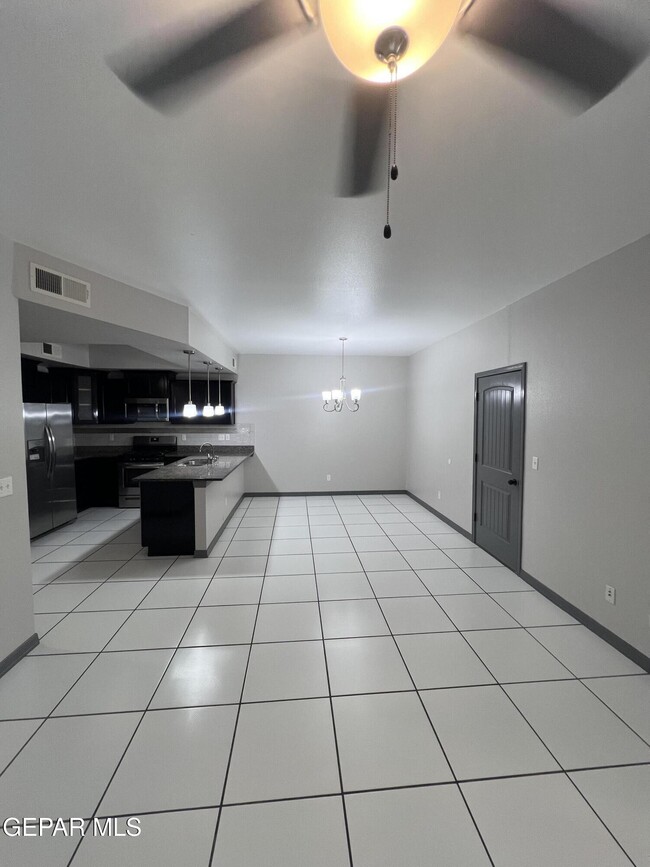 Building Photo - 807 HC Gilbert Minjares Dr