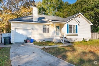 Building Photo - Spacious James Island Home off Fort Johnso...