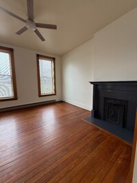 Building Photo - 265 N Limestone