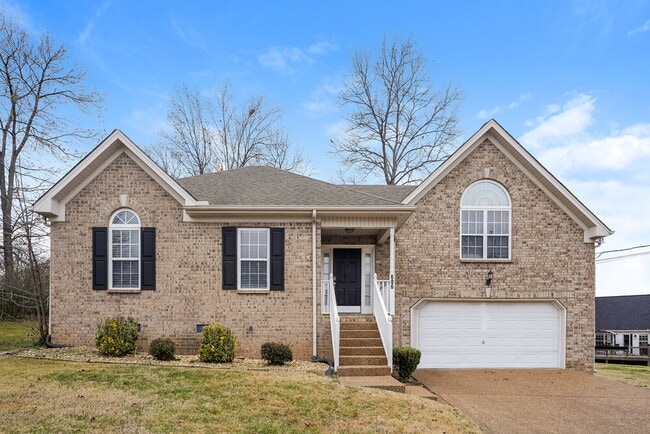 Building Photo - 606 Parrish Wood