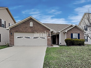 Building Photo - 10632 Landsbrook Run N