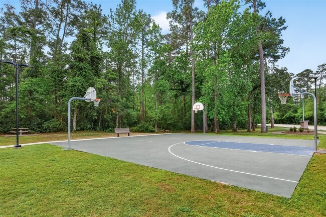 Building Photo - 31722 Royal Woods Ct