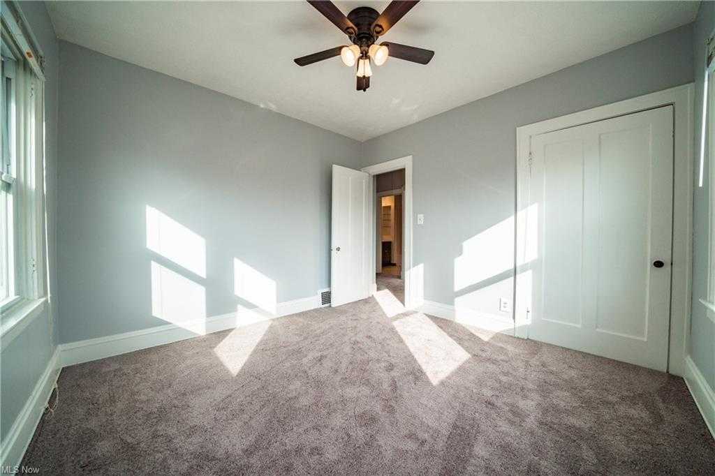 Building Photo - 2085 Marlowe Ave