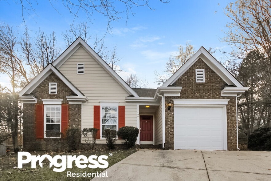 Building Photo - 2601 Clarencefield Dr