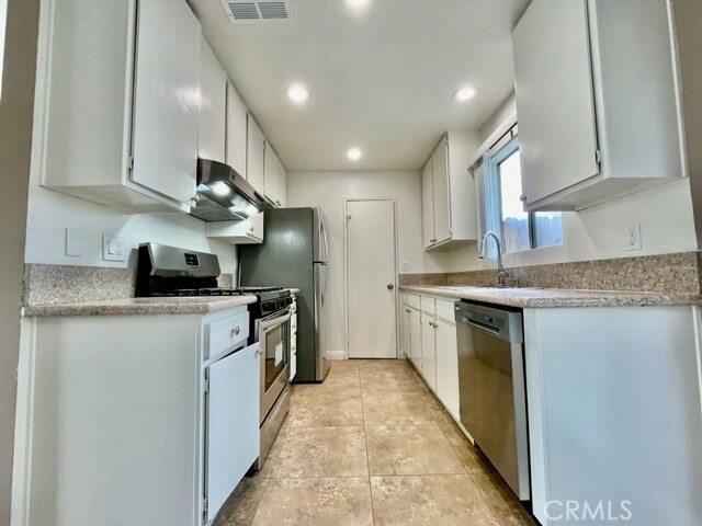 Building Photo - 74614 Driftwood Dr