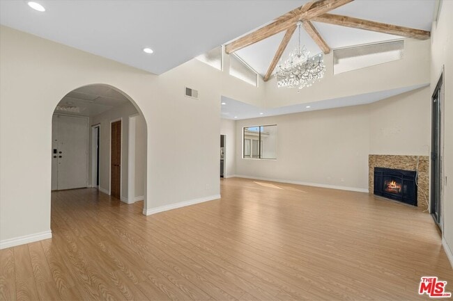 Building Photo - 2175 S Beverly Glen Blvd