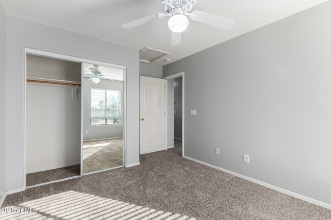 Building Photo - 11023 W Loma Ln