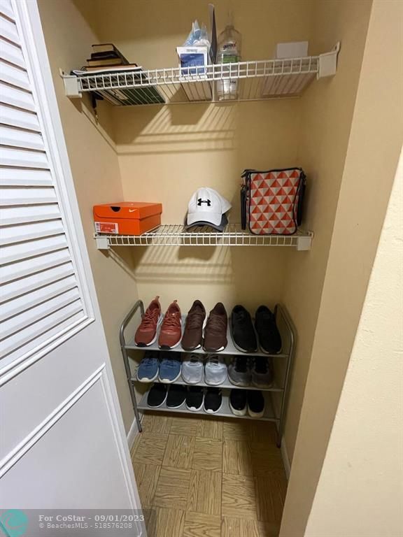 Building Photo - 2828 Casita Way