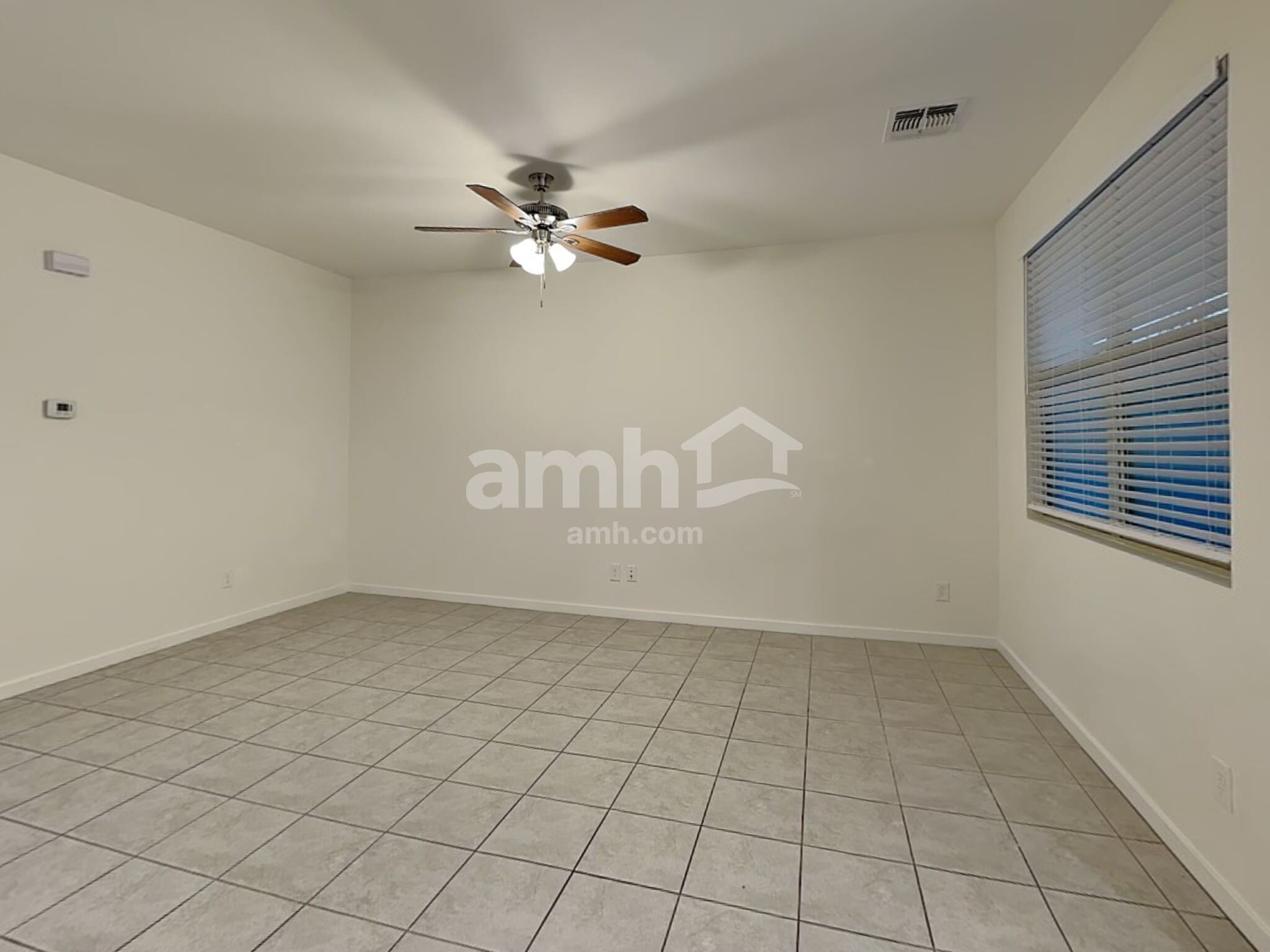 Building Photo - 701 W Micanopy Trl.