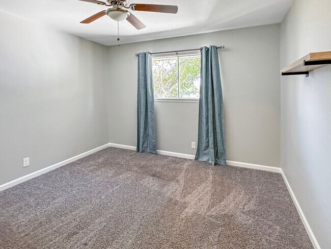 Building Photo - Charming 4-Bedroom with Modern Upgrades in Prime Location