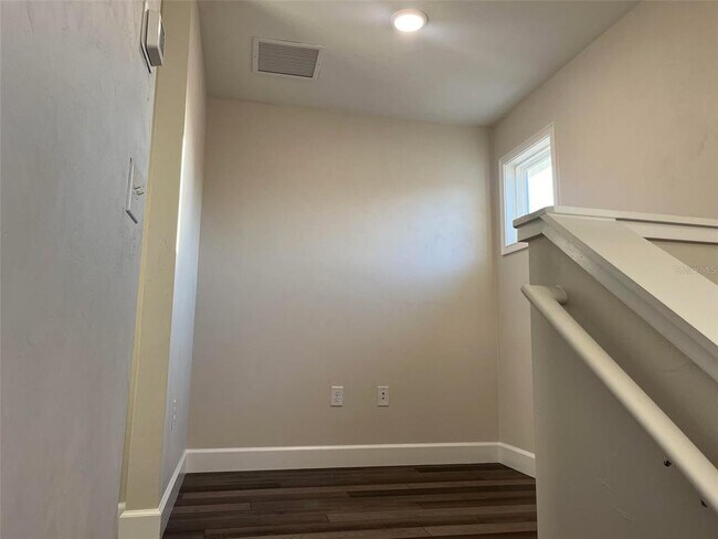 Building Photo - 1641 NW 121st Way