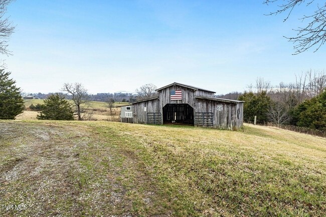 Building Photo - 649 E Fork Rd