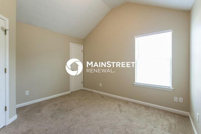 Building Photo - 3 Bedroom Pet-Friendly Home in Union City,...