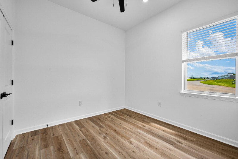 Building Photo - 204 Indigo Ln