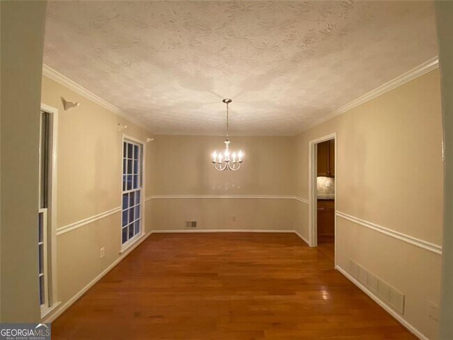Building Photo - 5216 Willow Point Pkwy