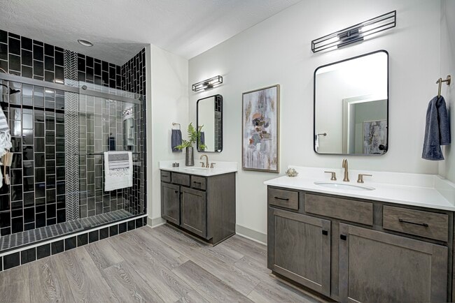 Building Photo - 208 Midland Trace Trail