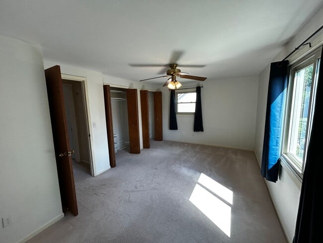 Building Photo - 4 Bedroom Home in Ann Arbor School District