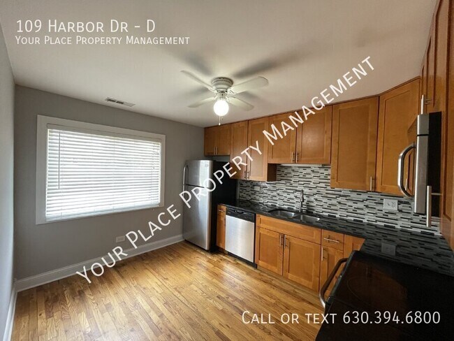 Building Photo - 109 Harbor Dr