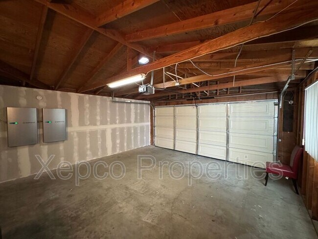 Building Photo - 66735 Buena Vista Ave